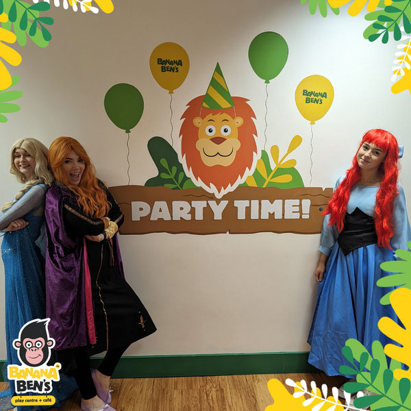 Ariel & Elsa party mascots